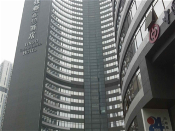 珠海国际金融大厦安装地弹簧